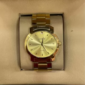 Generic Fashion Luxury Men Quartz Wrist Watch
