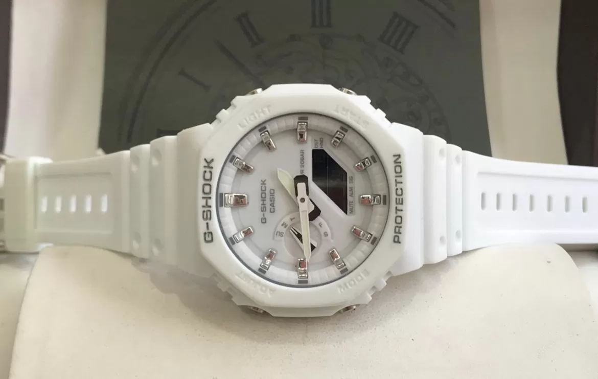 Generic Mens Casual Sports Watch