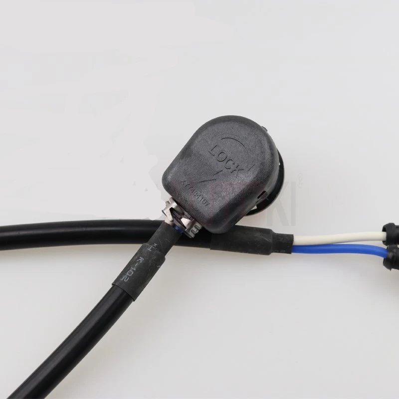 Generic D2S D2R D4S D4R AMP Socket Wire Harness HID - image 2