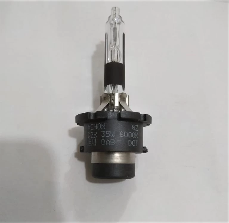 Generic D2R HID XENON Car Head Light Bulb 12V 35W - image 3