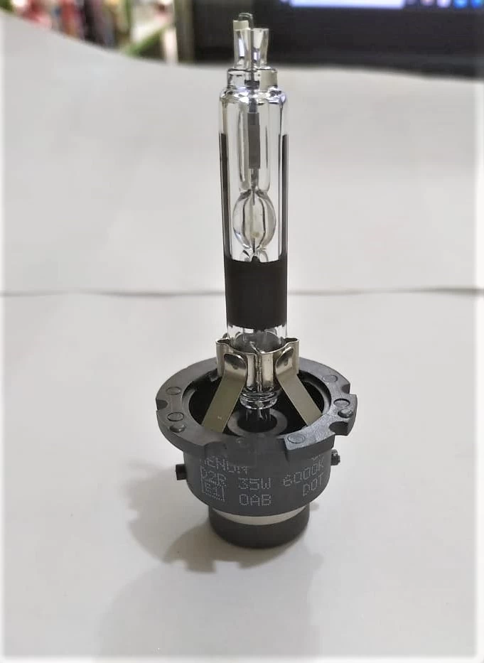 Generic D2R HID XENON Car Head Light Bulb 12V 35W - image 2
