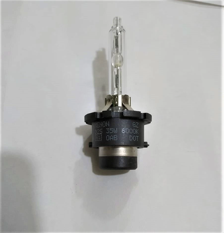 Generic D2S HID XENON Car Head Light Bulb 12V 35W - image 2