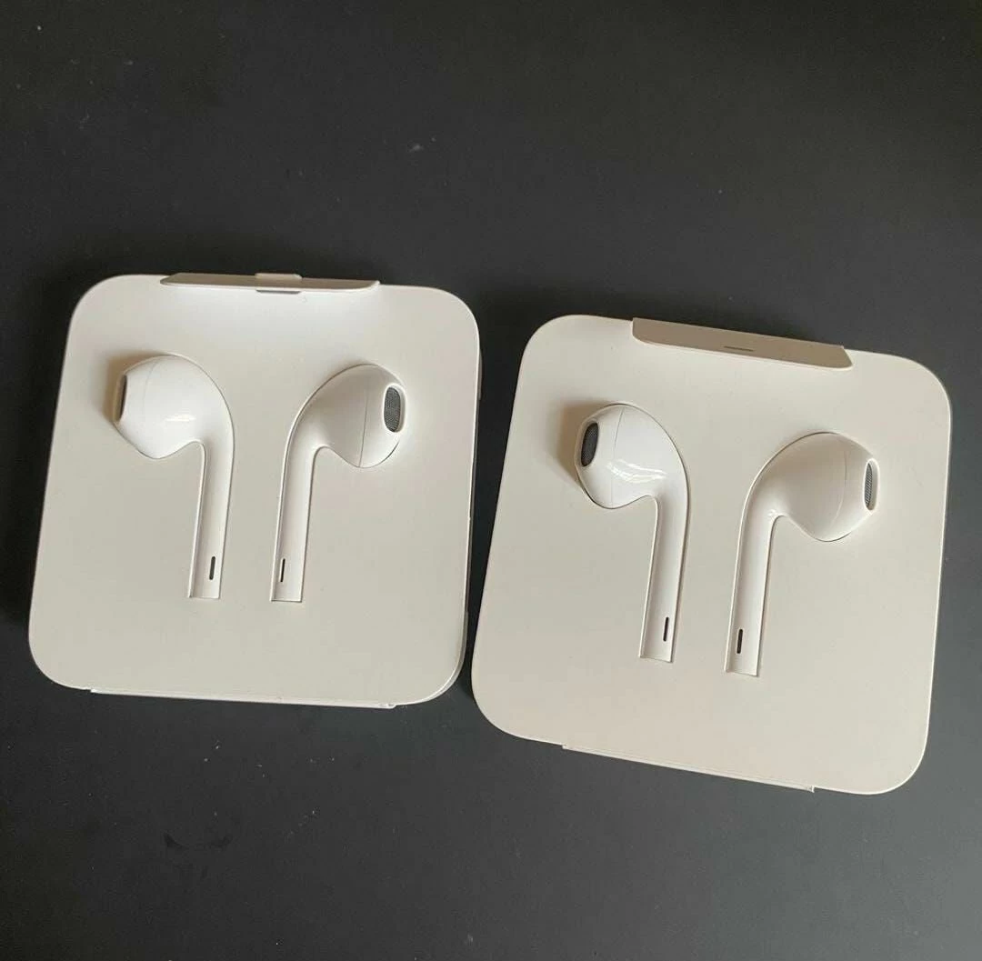 Apple EarPods Lightning Contacter - image 2