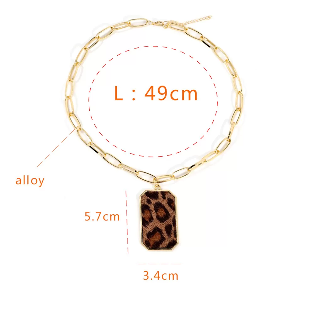 AYYUFE Women Leopard Print Square Pendant Necklace - image 3