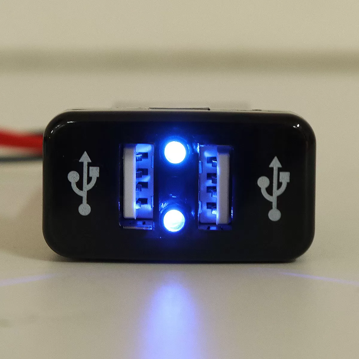 Tecno 5V 4.2A Dual USB Fast Charging Smart Adapter - image 3