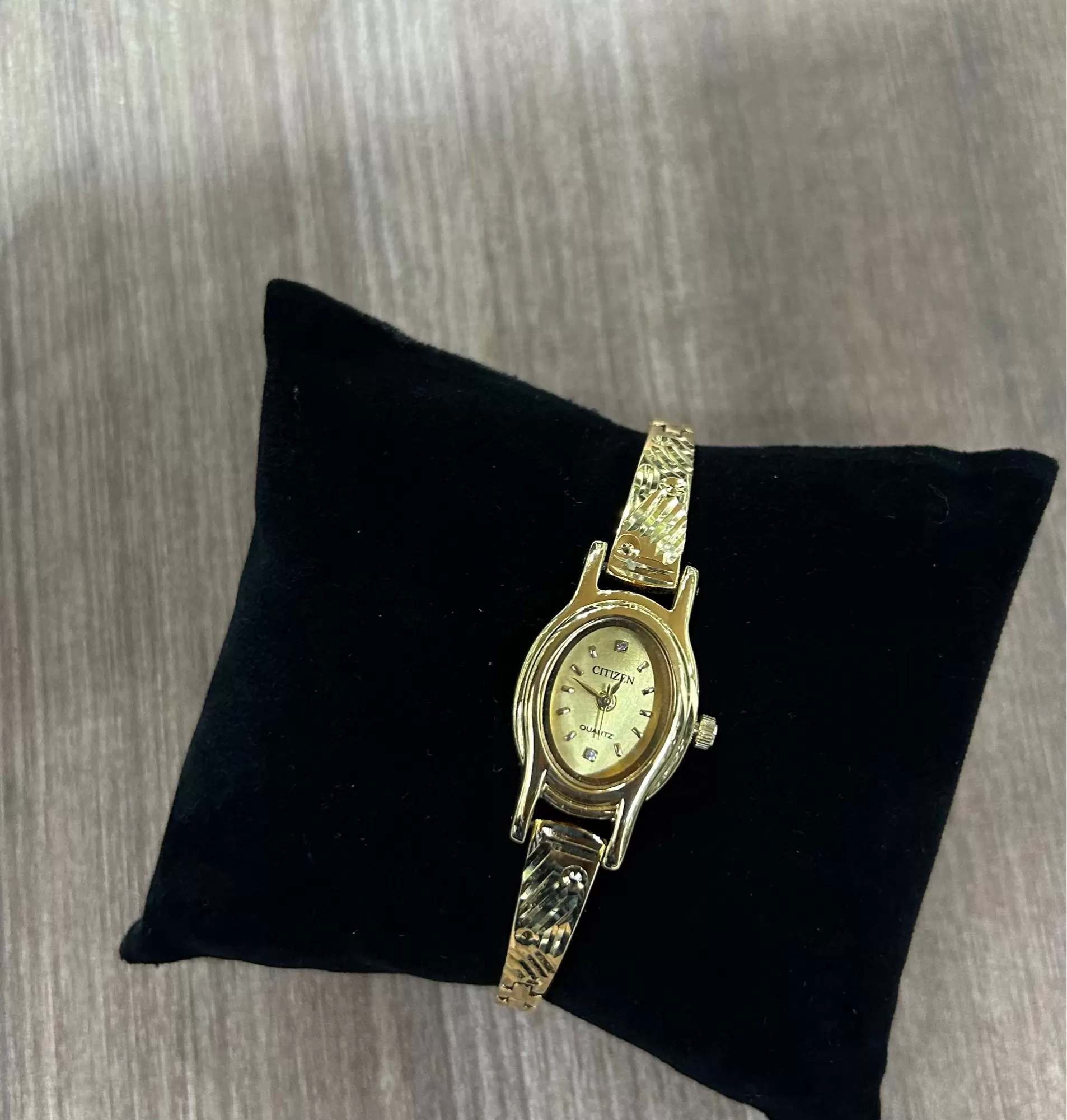 Gold Ladies Casual Citizen Brand Watch