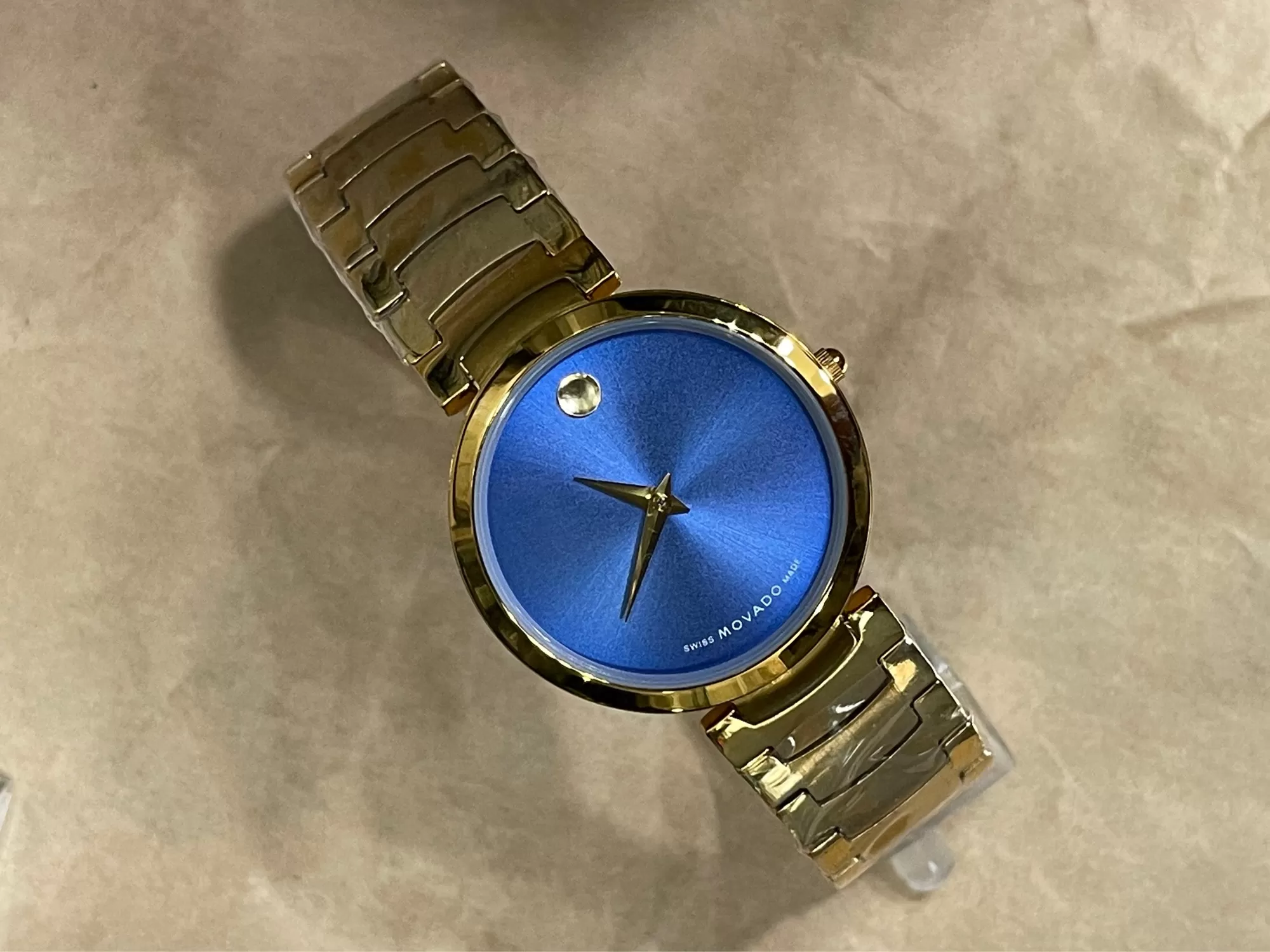 MOVADO Watch Gold Medium Size