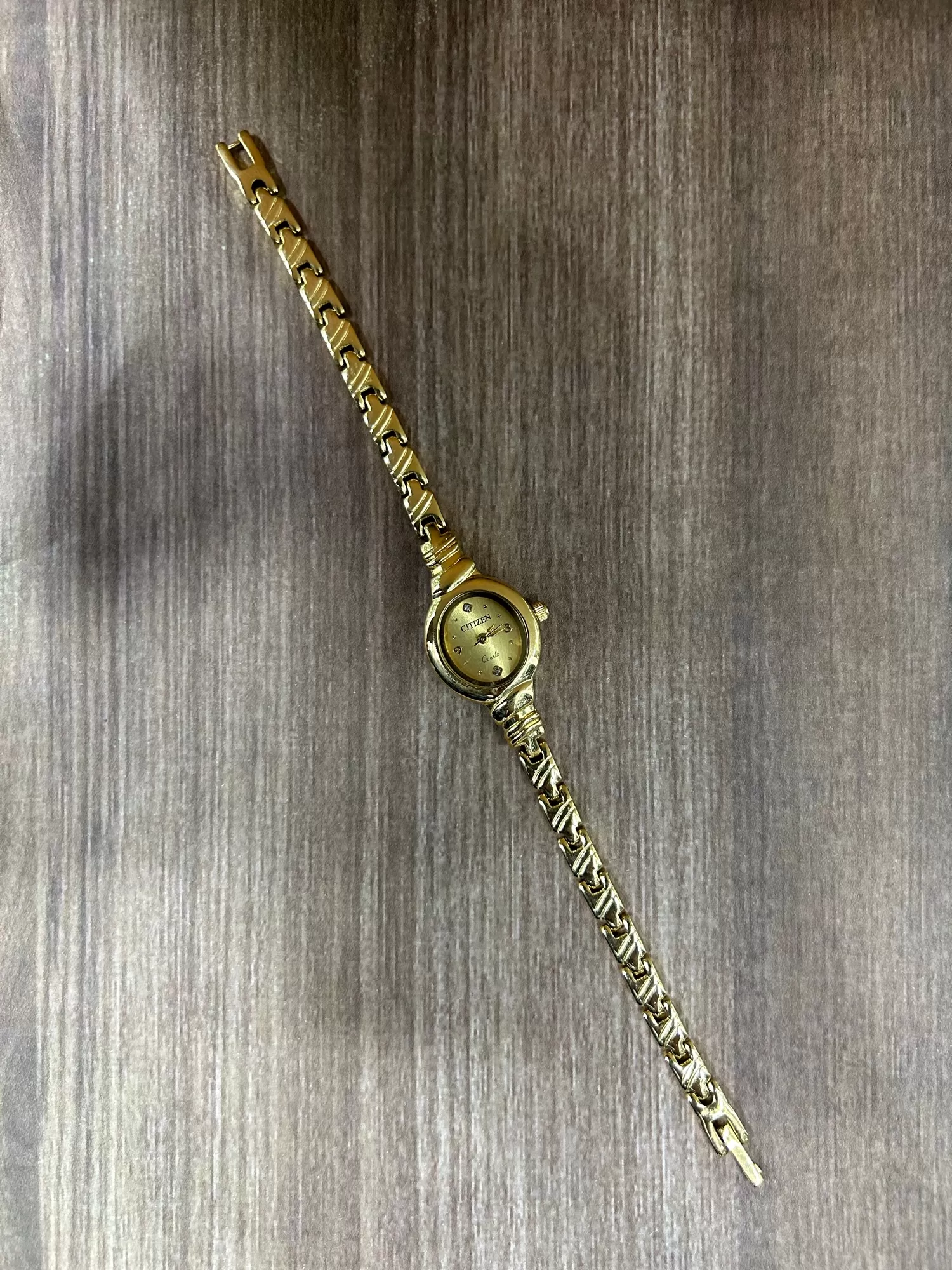 Gold Womens Fashion Citizen Brand Casual Watch