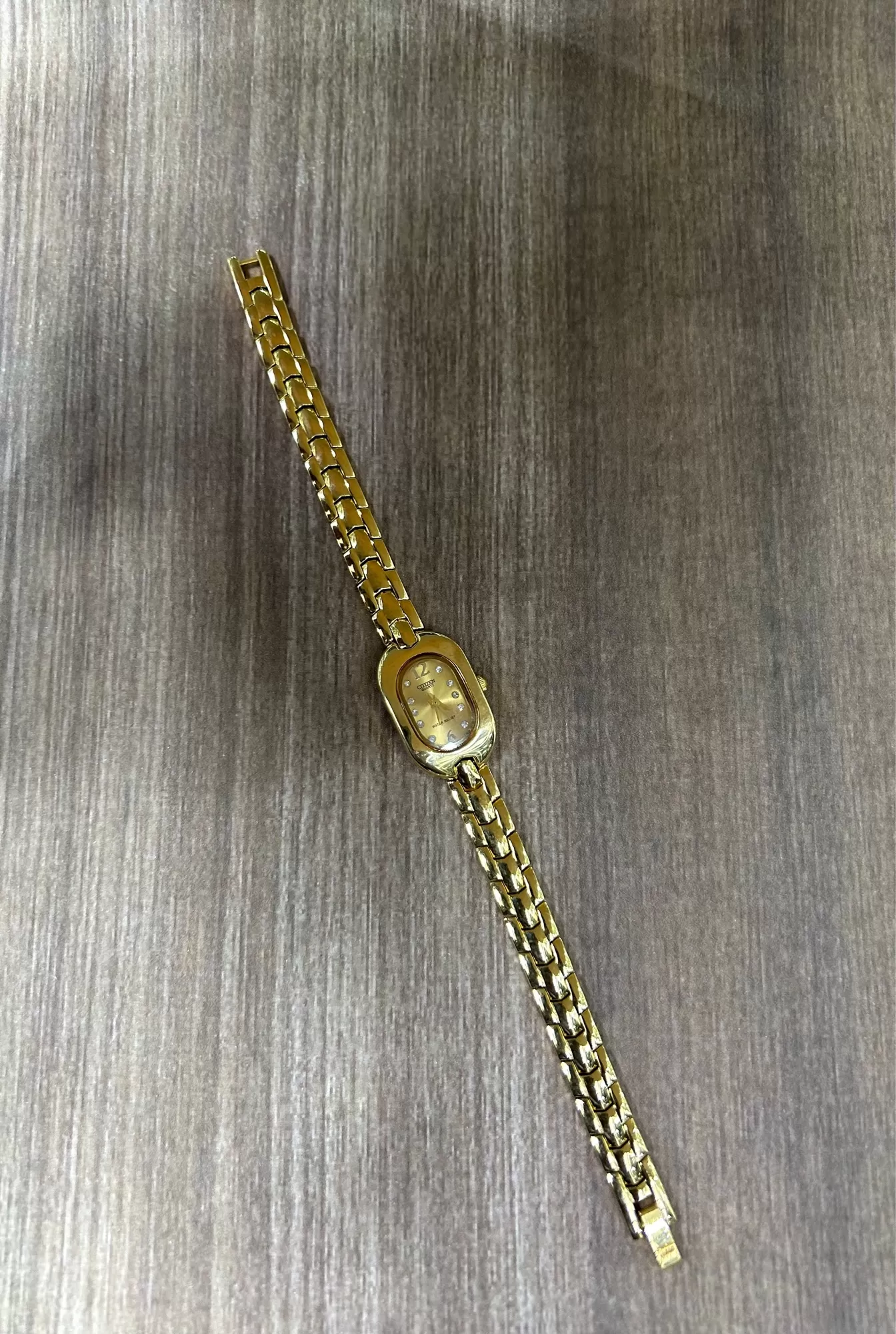 Gold Womens Fashion Citizen Casual Watch