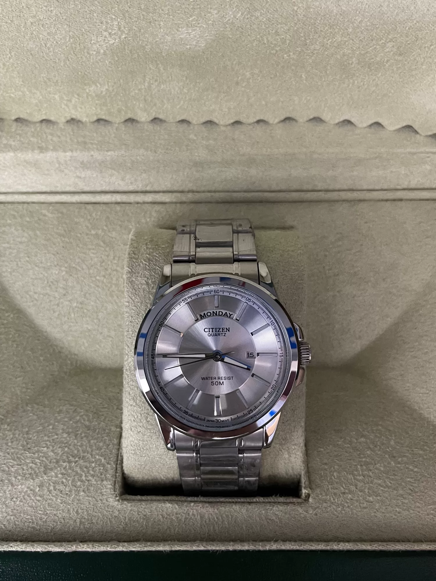 Generic Business Mens Top Luxury Silver Watch