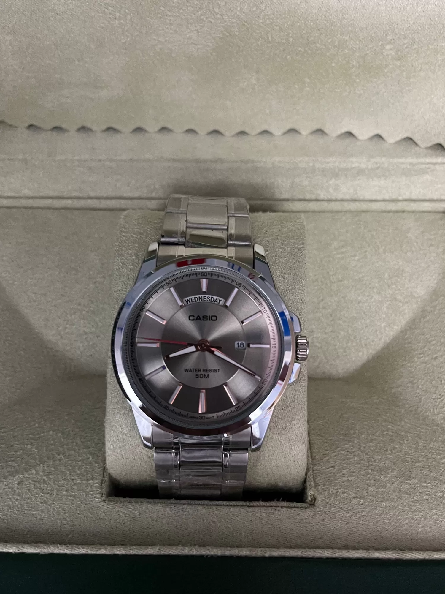 Generic Business Mens Watch Top Luxury Silver