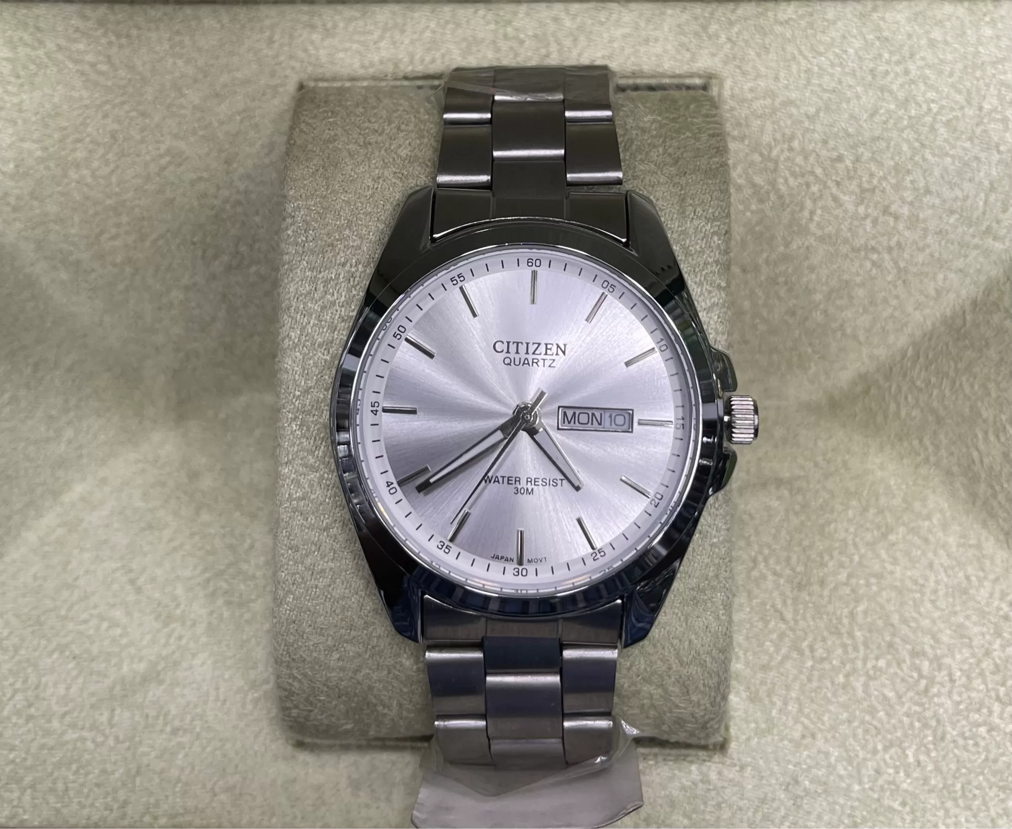 Citizen Luxury Mens Quartz Business Watch