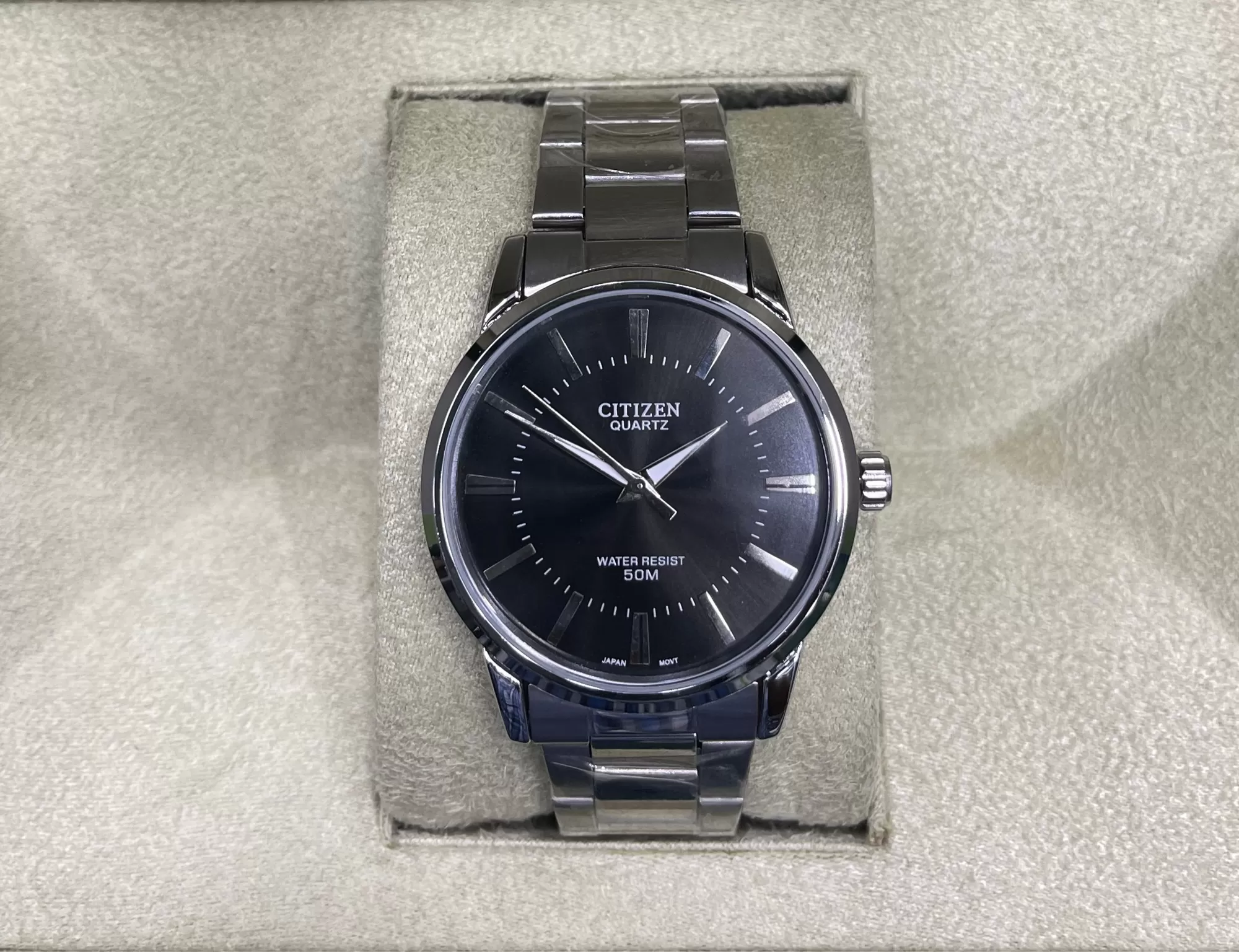 Citizen Luxury Mens Quartz Wrist Business Watch