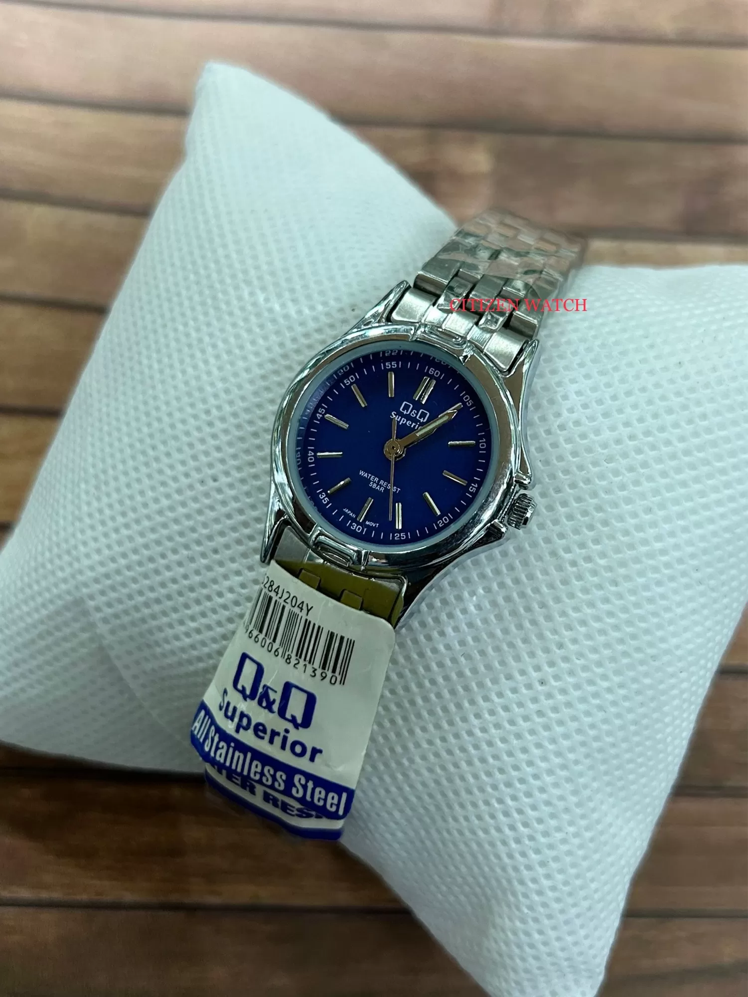 Q&Q Ladies Fashion Silver Watch