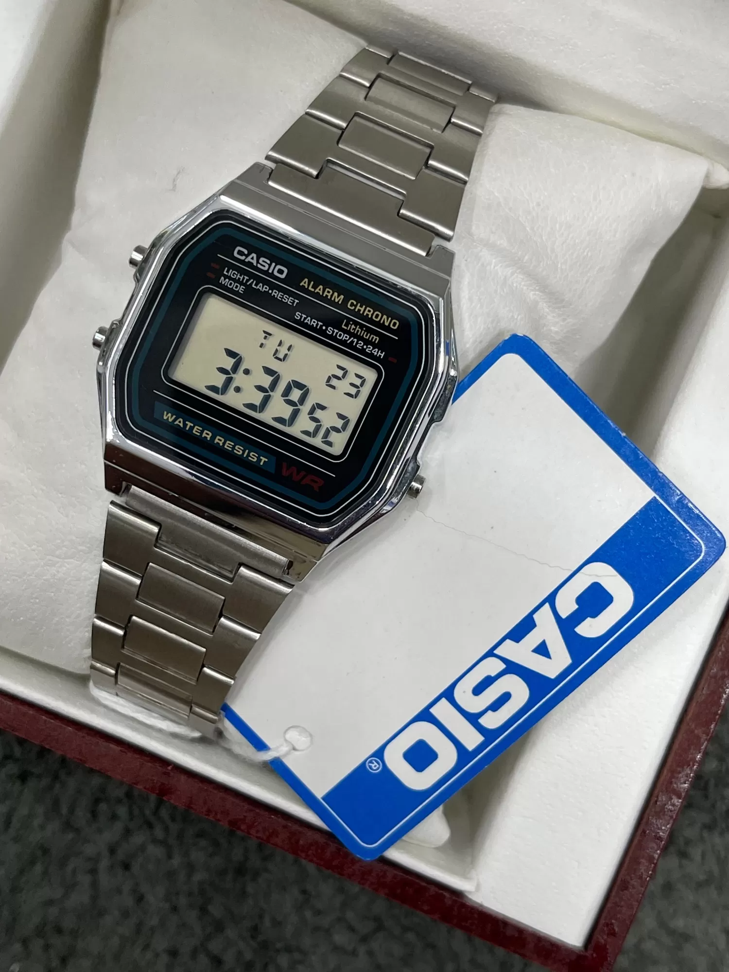 Generic Men Casual Watch Silver