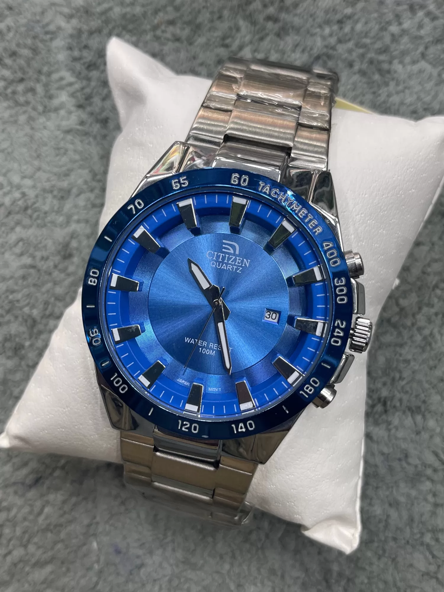Silver Men Casual Watch