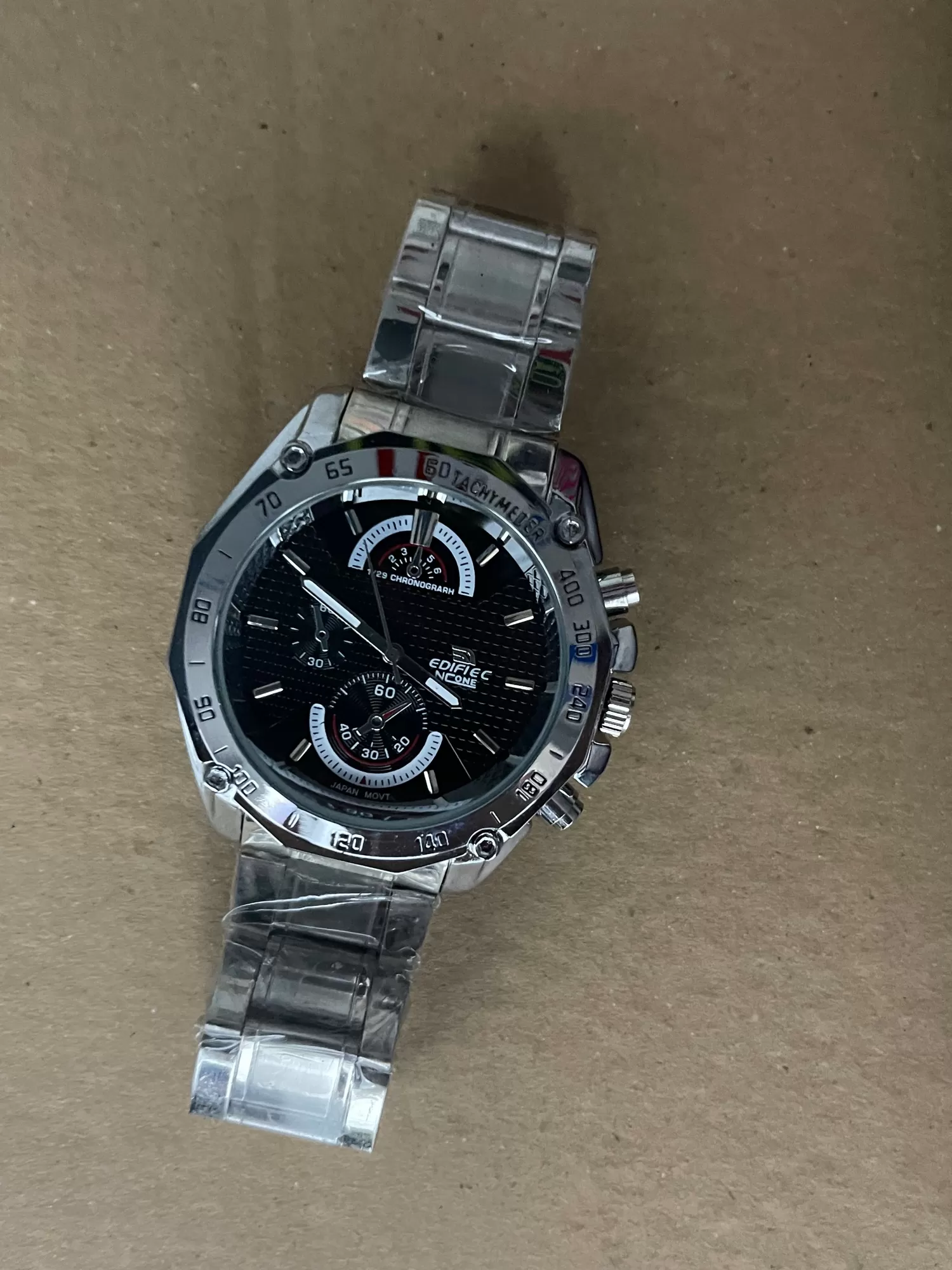 Silver Men Wrist Watch