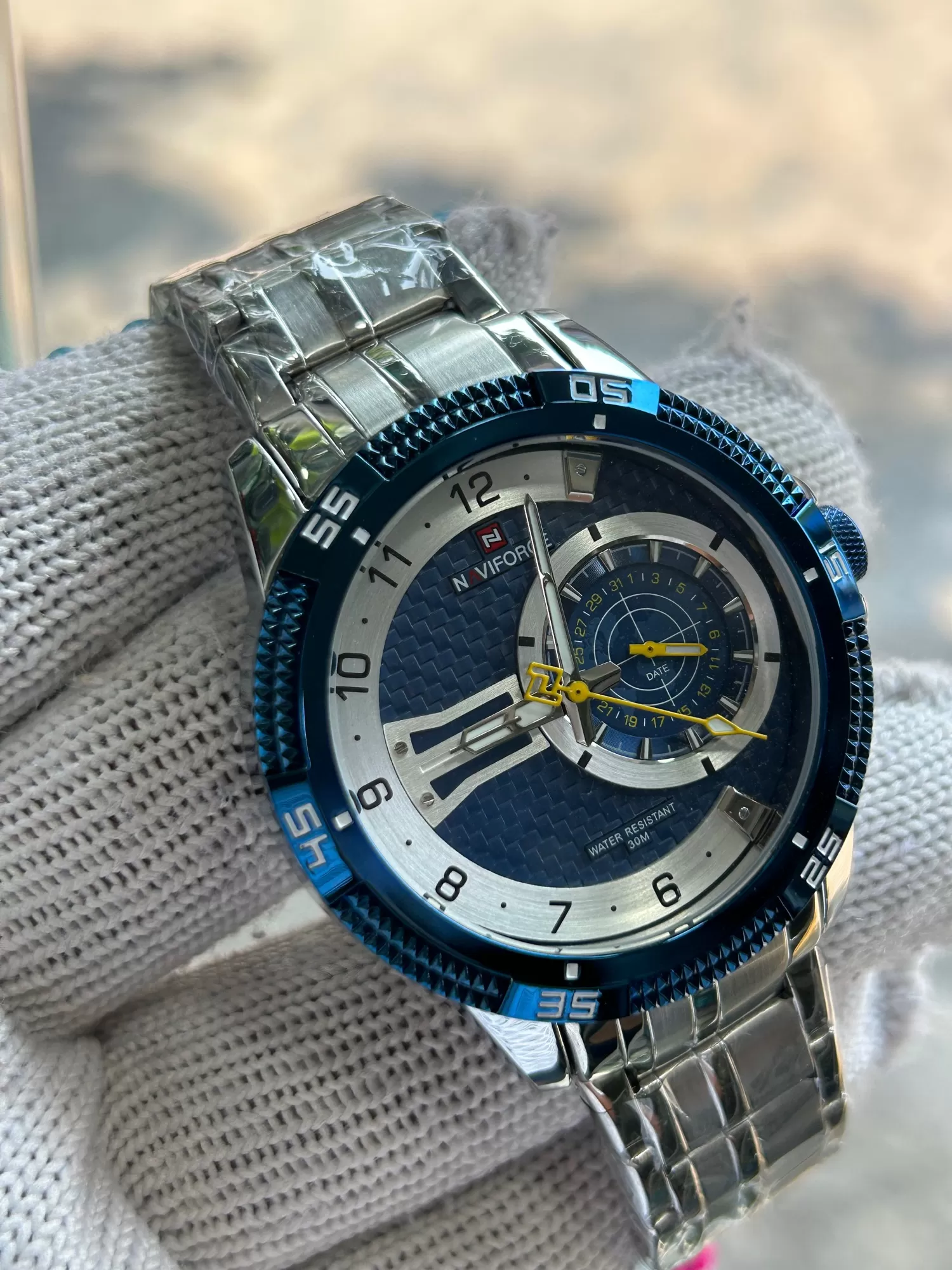 Silver Mens Casual NAVIFORCE Watch