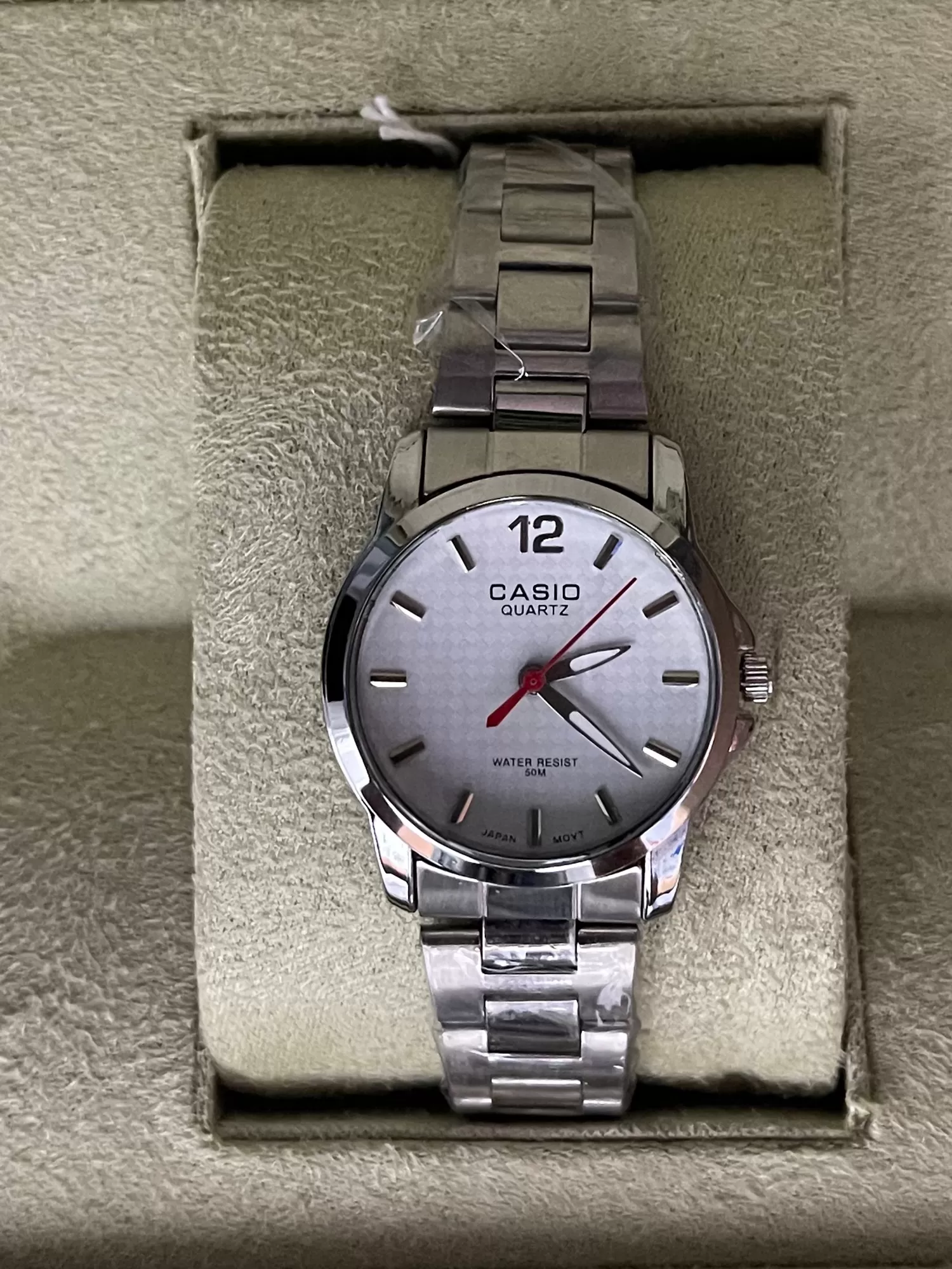 Generic Silver Women Casual Watch