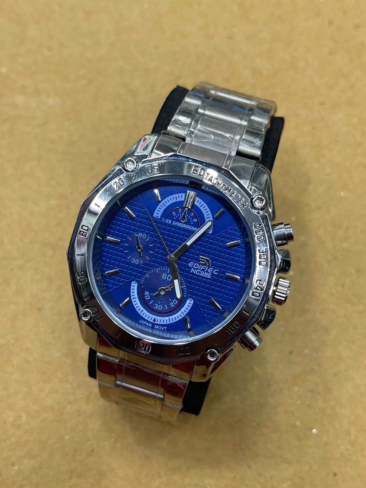 Generic Wrist Watch Silver Men Casual