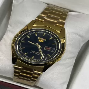 Generic Mens Luxury Watch