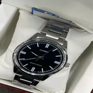 Generic Men Casual Watch Silver