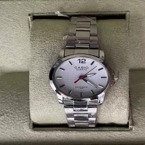 Generic Silver Women Casual Watch