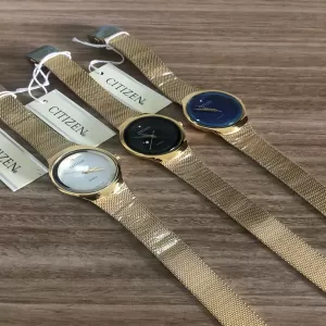 White face Women casual Citizen Watch