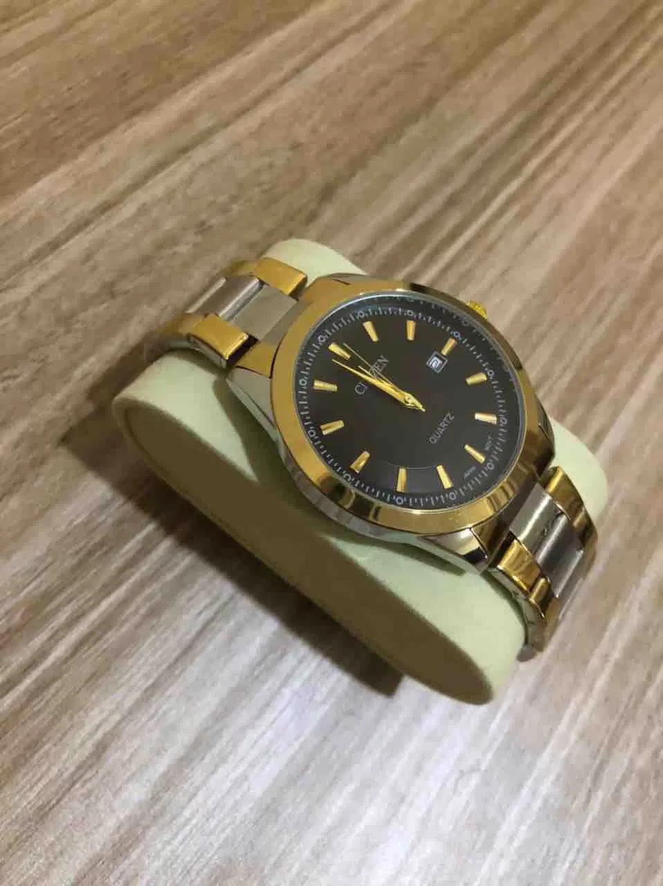 Generic Two Tone Mens Watch