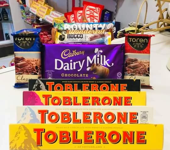 Generic Chocolate Collection Gift Pack 13 Pcs