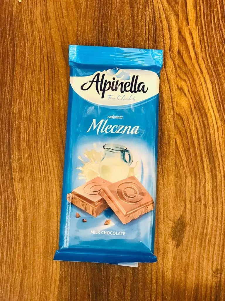 Alpinella Fine Milk Chocolate 100g - image 2