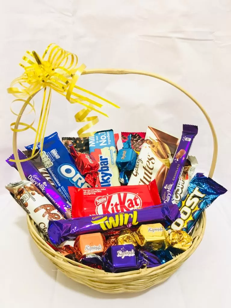 Food Library Chocolate Gift Hamper - Variety Pack - image 3