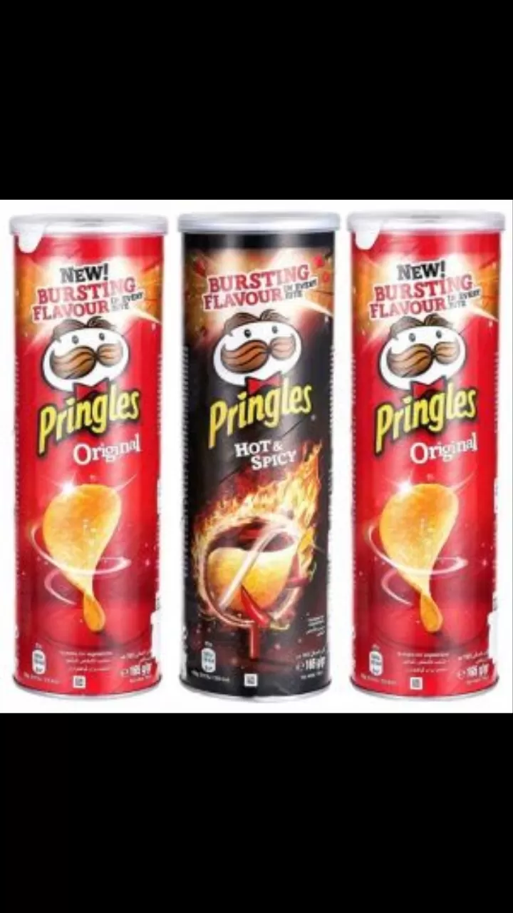 Pringles Hot and Spicy & Original Snack Chips 165g Pack
