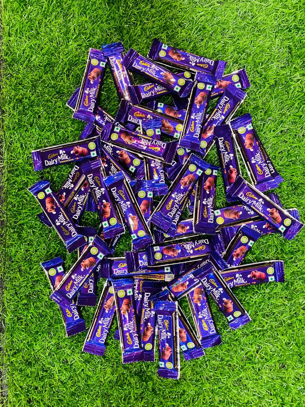 Cadbury Dairy Milk Chocolate Mini Bar 6.6g x 25 pcs