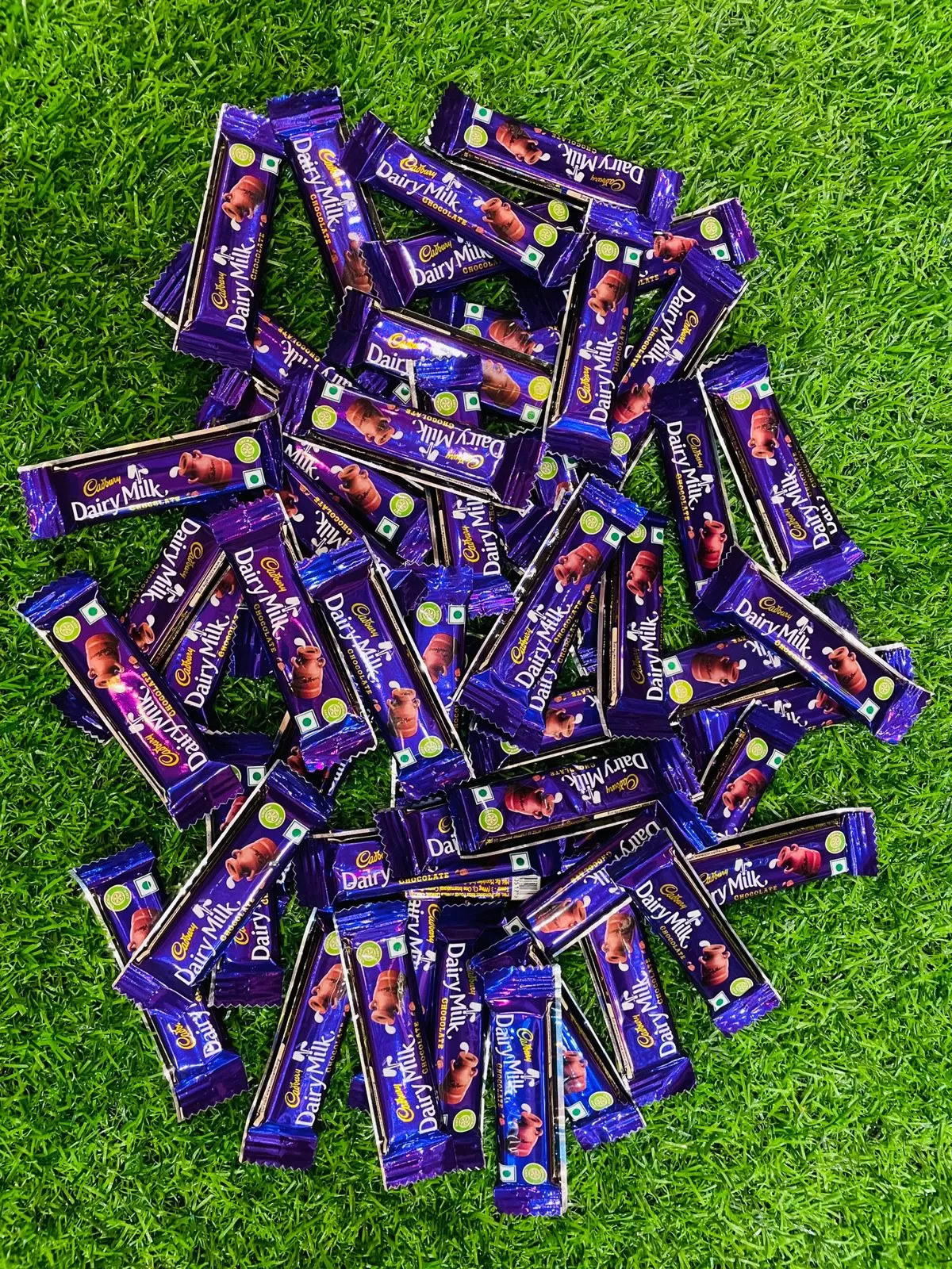 Cadbury Dairy Milk Chocolate Mini Bar 6.6g x 25 pcs - image 3