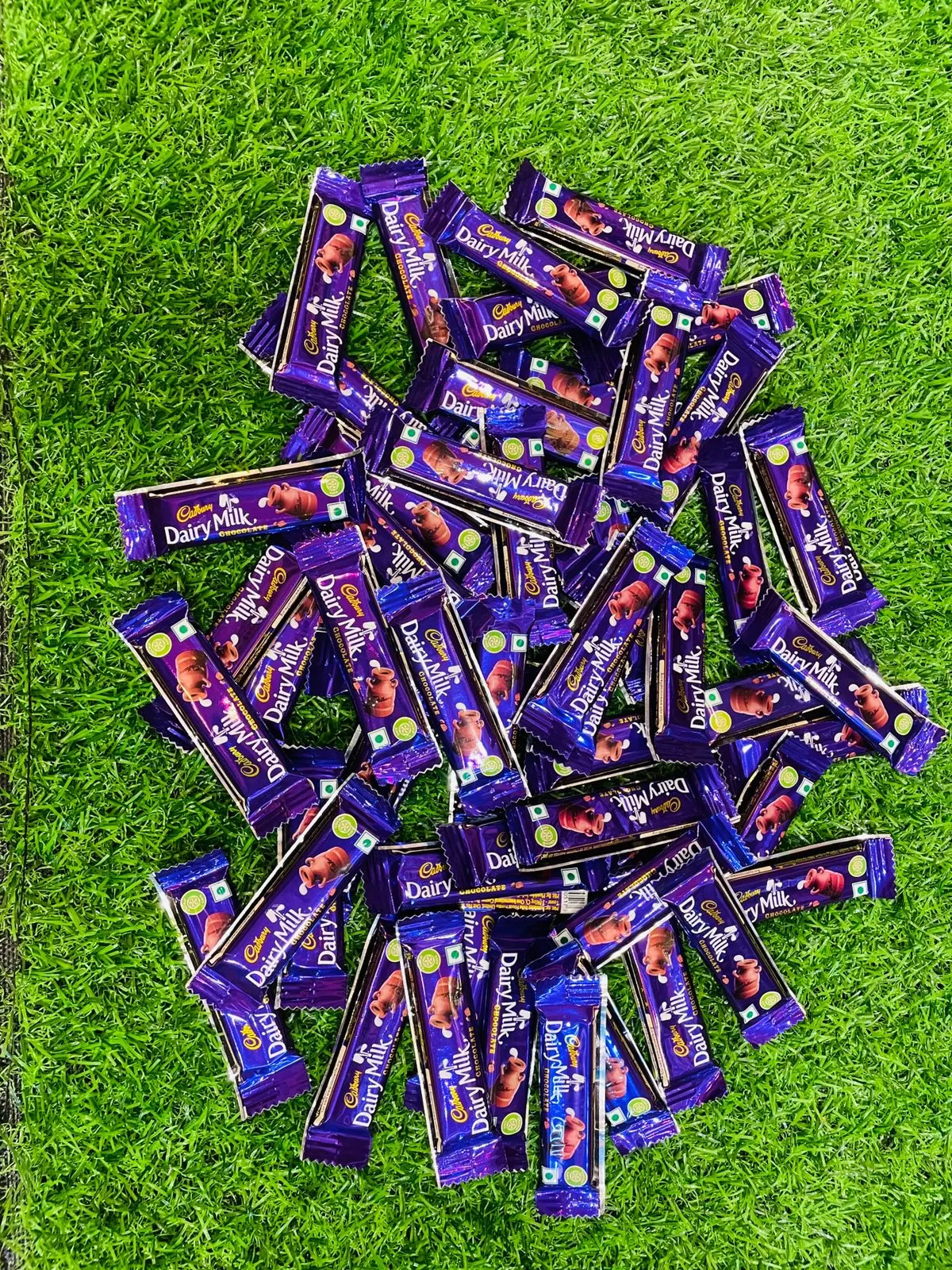Cadbury Dairy Milk Chocolate Mini Bar 6.6g x 25 pcs - image 4