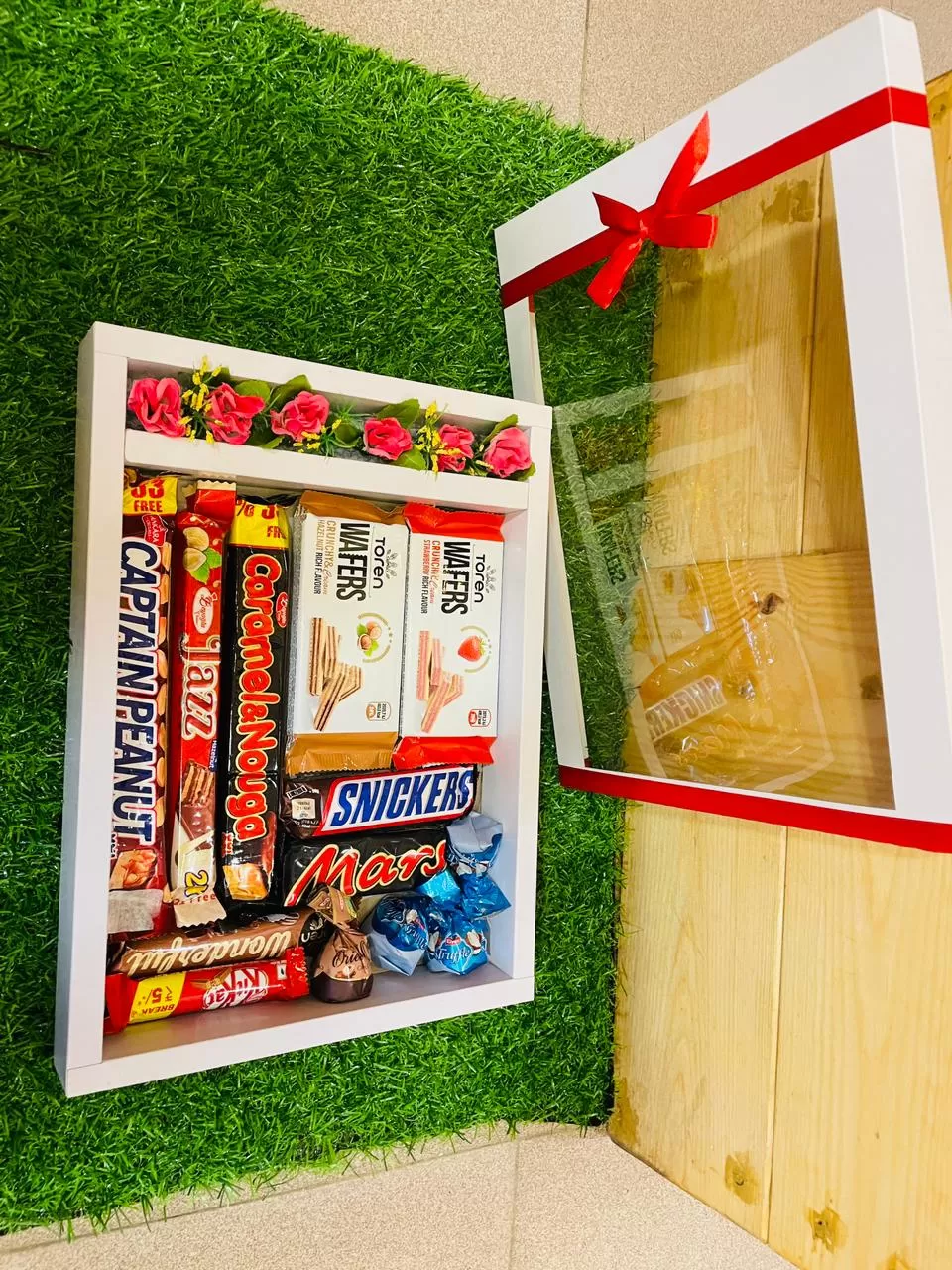 Generic Chocolate Gift Hamper Box Special Occasion - image 3