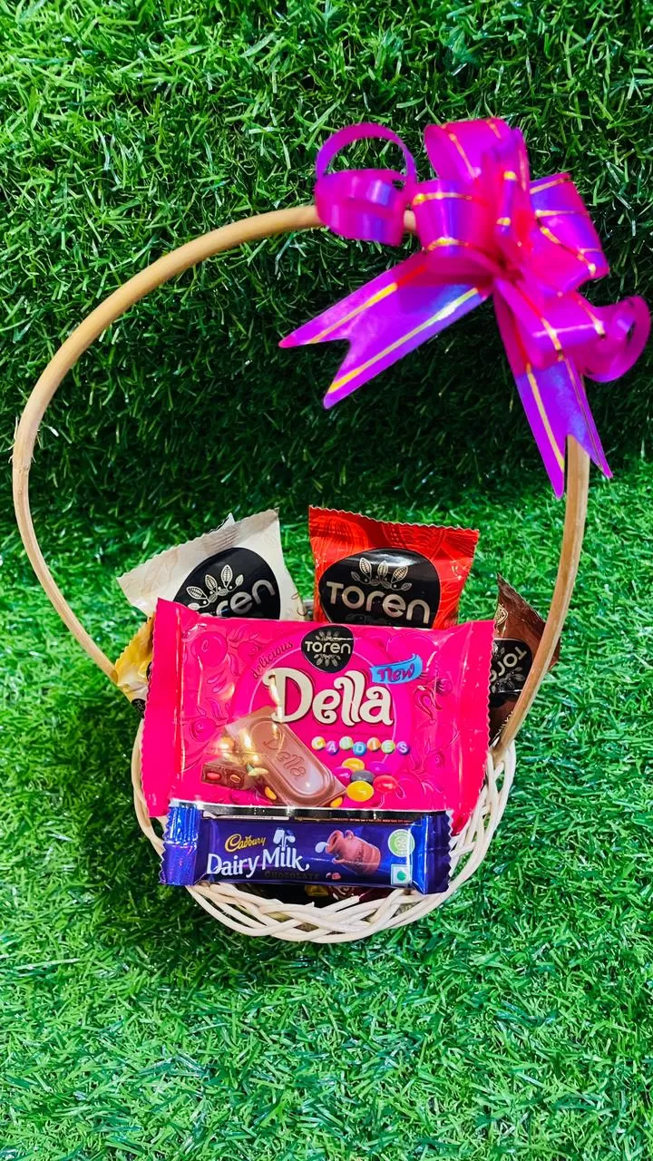 Generic Gift Hampers Chocolate For Valentine Birthday Parties - image 2