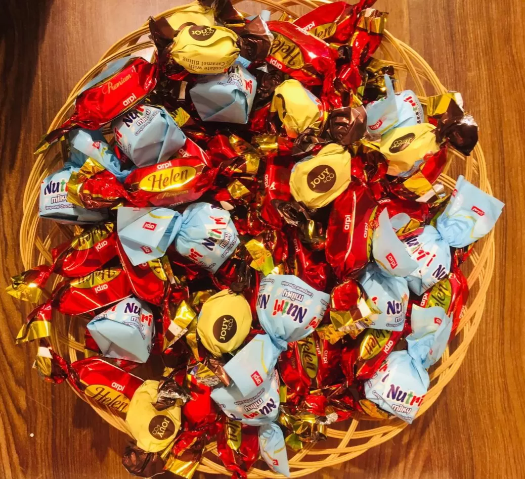 Generic Chocolate Toffees Candy x 10Pcs - image 2