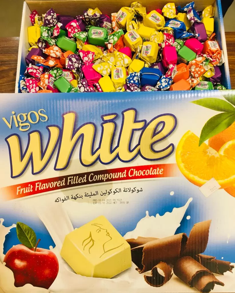 Vigos Chocolate Toffees White Fruit Flavoured Filled Compound - image 2