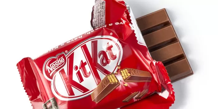 Kit Kat 4 Finger Milk Chocolate Bar Multipack 4 Pack 166g - image 2