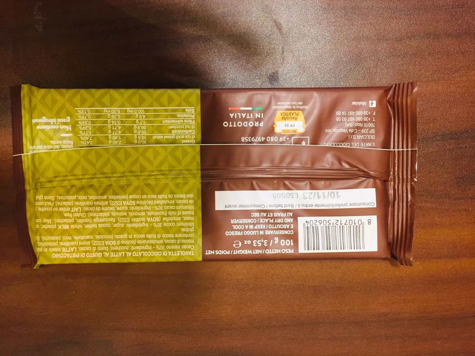 Lioco Pistachio Chocolate 100g - image 4