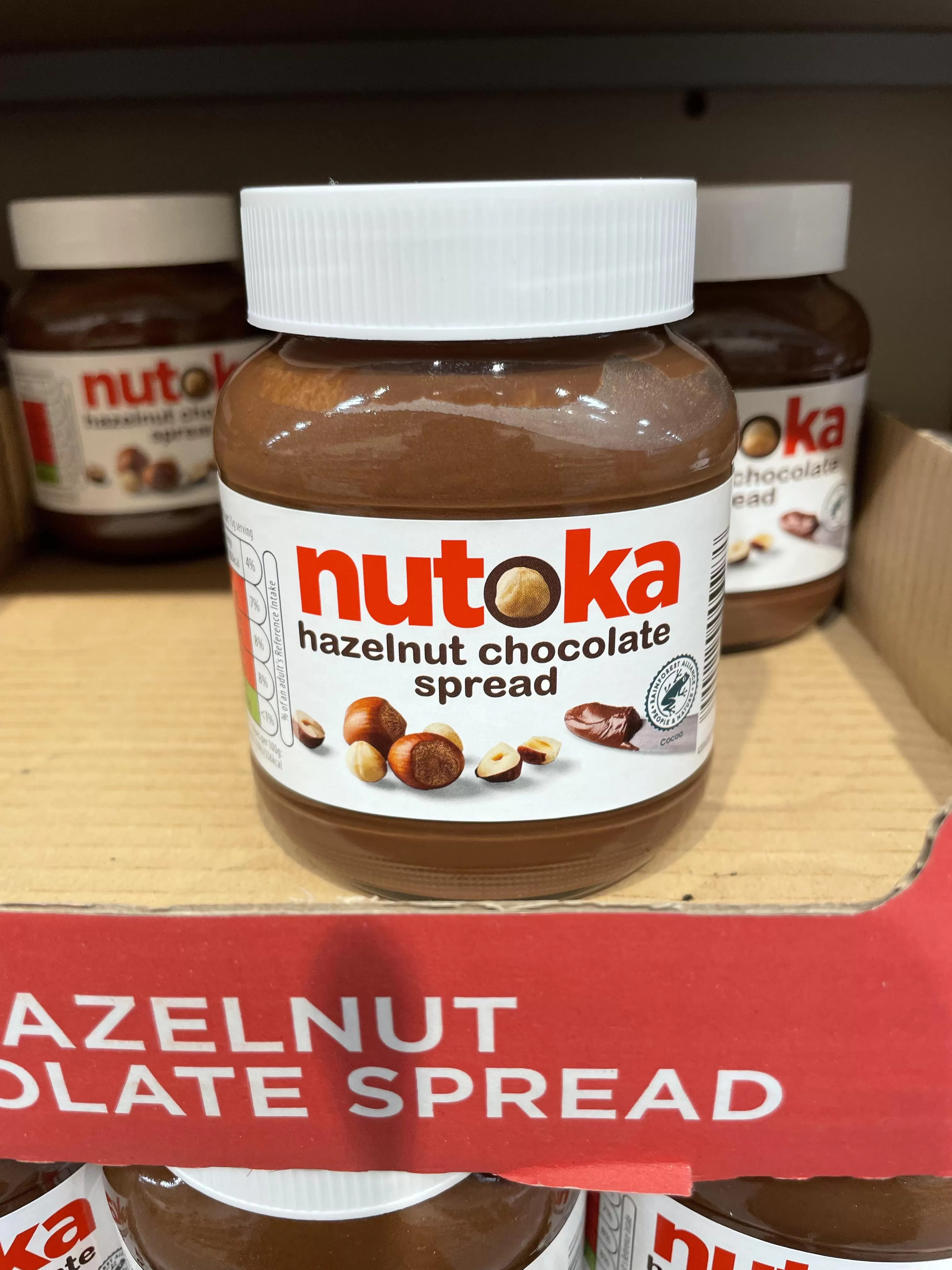 Nutoka Hazelnut Chocolate Spread 400g - image 2