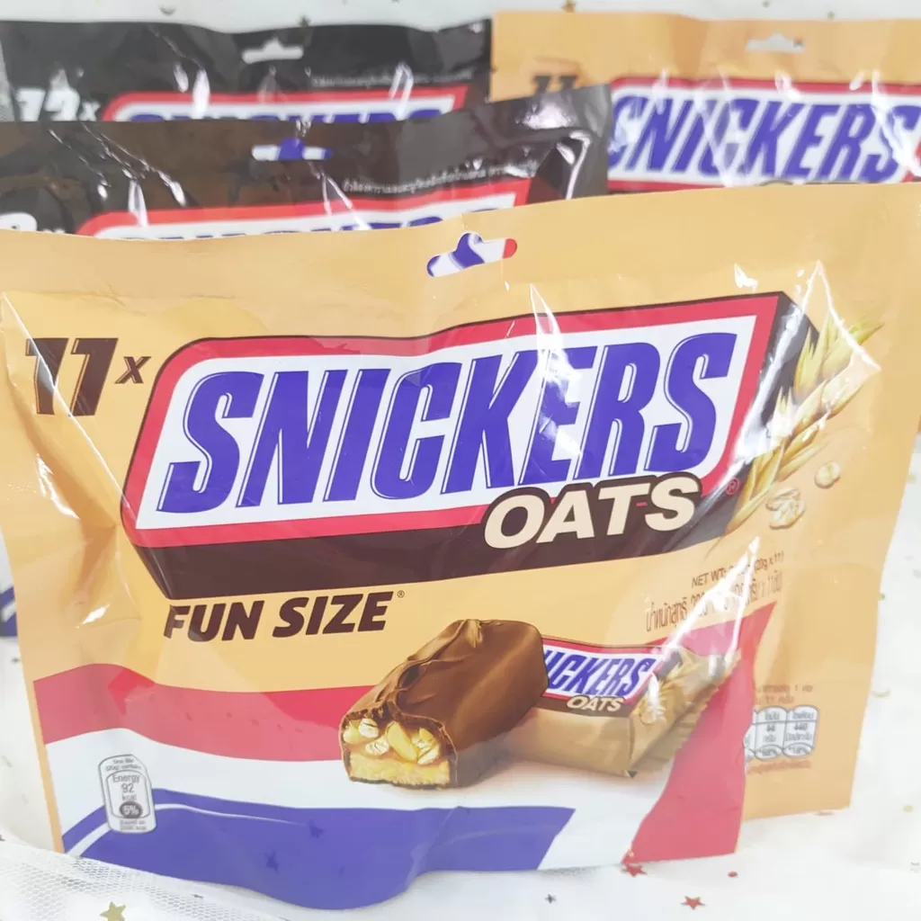 SNICKERS Oats Peanut Chocolate Bar Fun Size Pack 20g X 11 - image 1