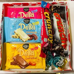 Chocolate Gift Hampers for Valentine & Birthdays