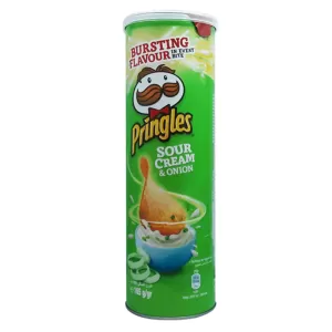Pringles Potato Chips Sour Cream and Onion 165g