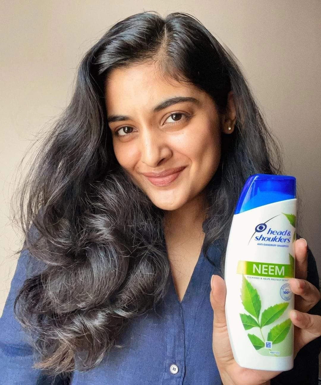 Head & Shoulders Anti-Dandruff Neem Shampoo 400ml - image 3