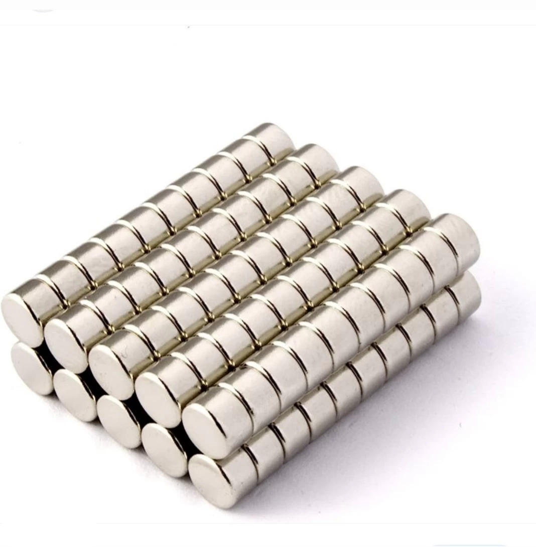 Generic N35 4x4mm Neodymium Magnets 40pcs