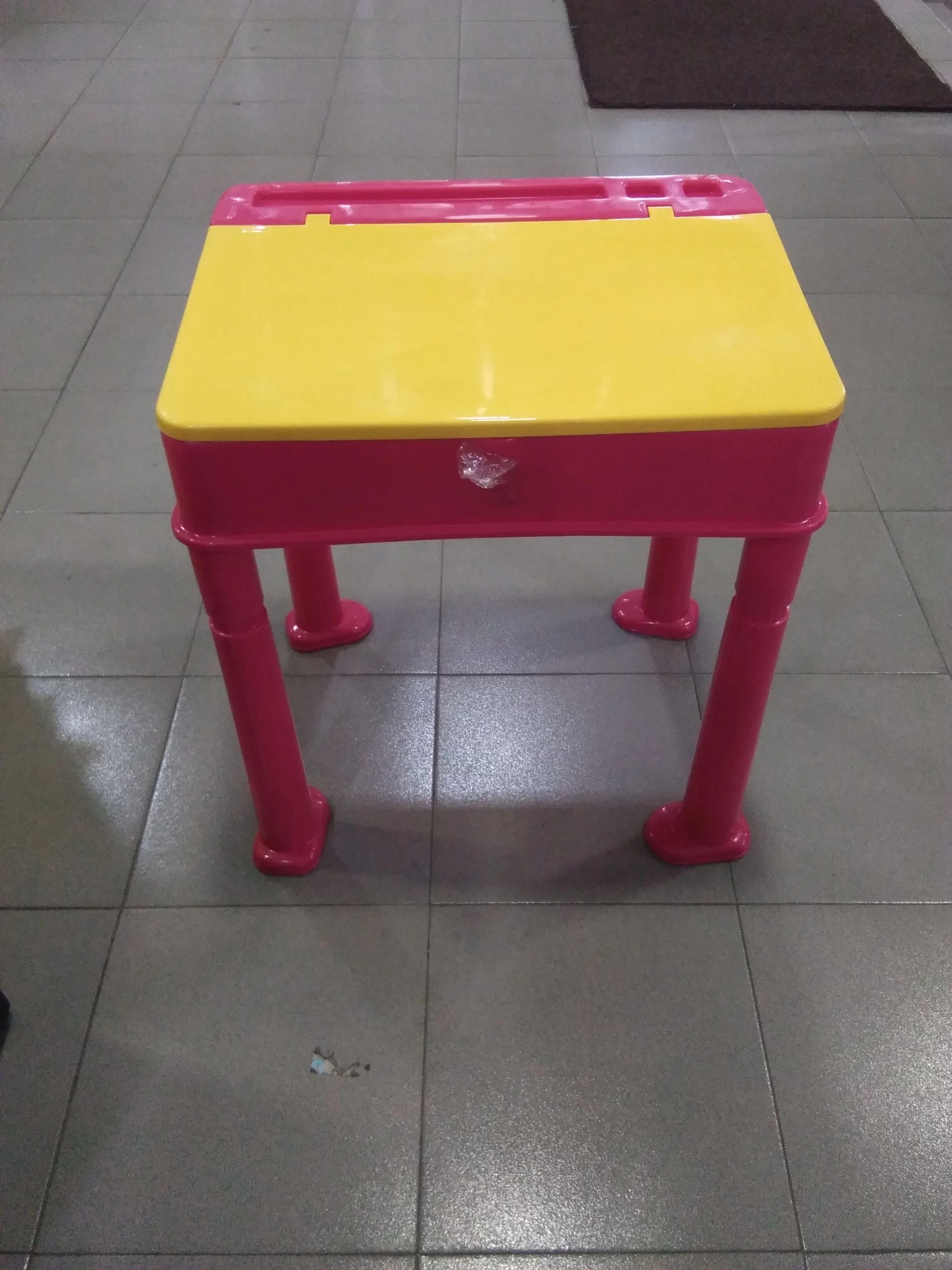Phoenix Kiddies Desk