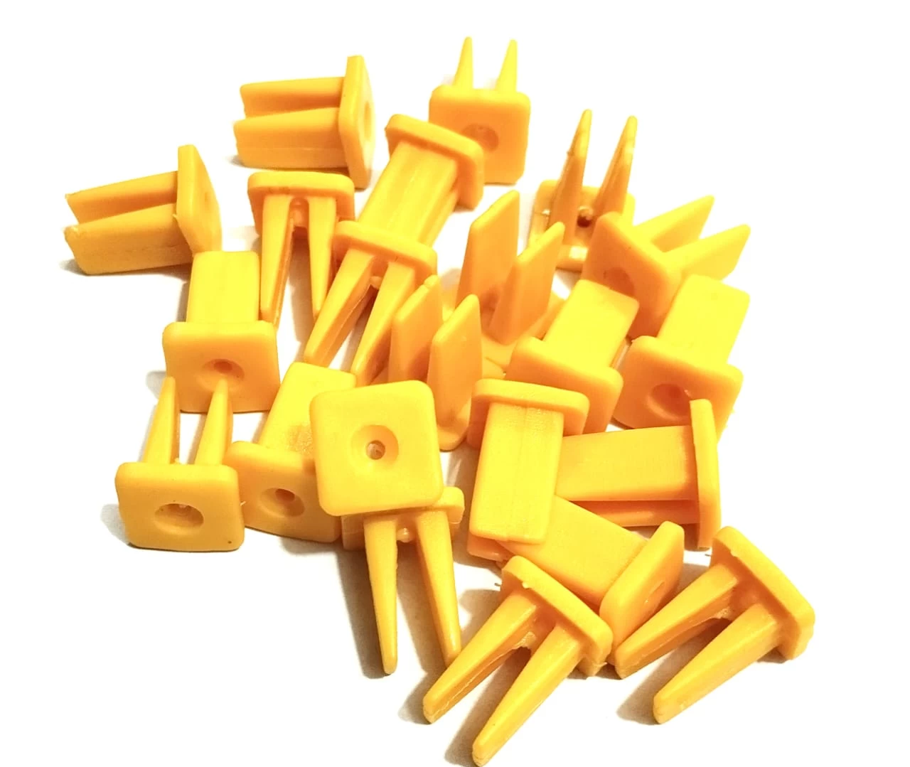 Generic 380 Plastic Auto Headlight Clip 20pcs - image 2